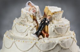 unistene_svadbene_torte_naslovna