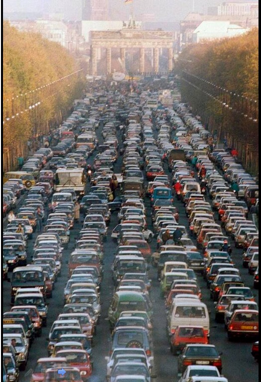3. Saobraćajna gužva u Berlinu, prve subote nakon pada berlinskog zida.