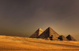 egipatske_piramide_naslovna